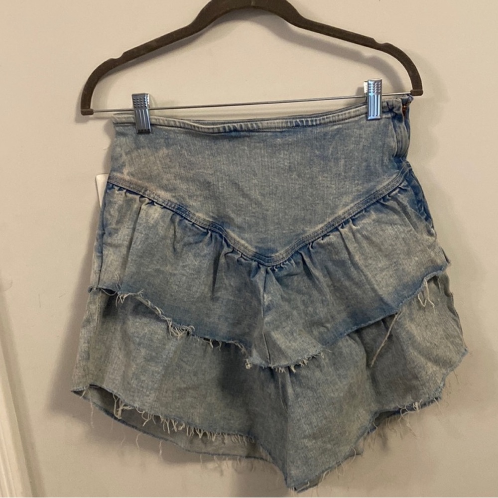 Mother skirt worn once!